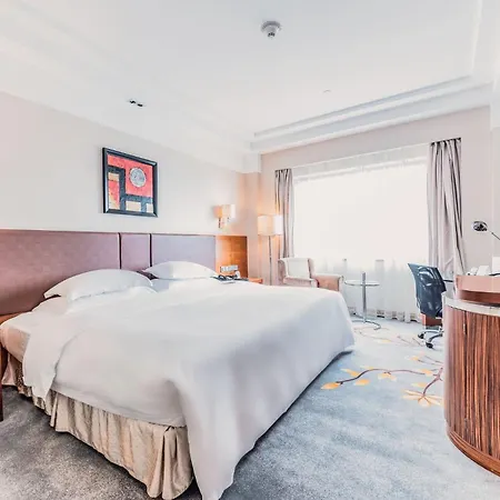 Crowne Plaza City Center Ningbo By Ihg - Near Ningbo Railway Station Exterior photo