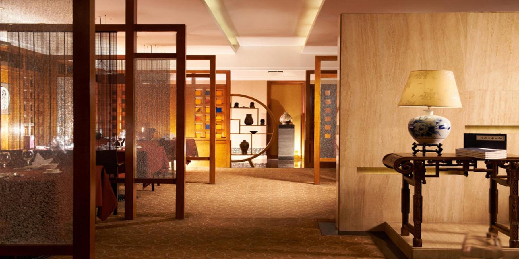 Crowne Plaza Center By Ihg - Near Railway Station 5*