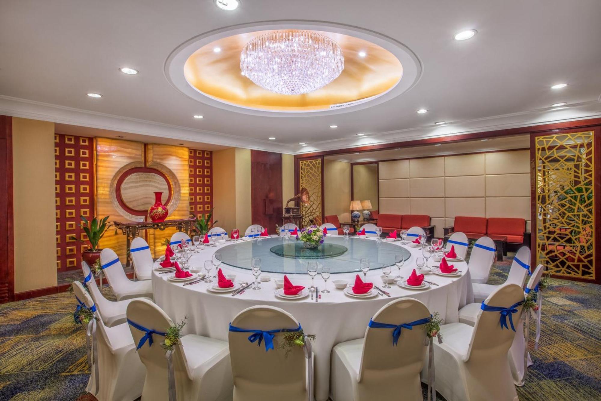 Crowne Plaza Center By Ihg - Near Railway Station Hotel 5*