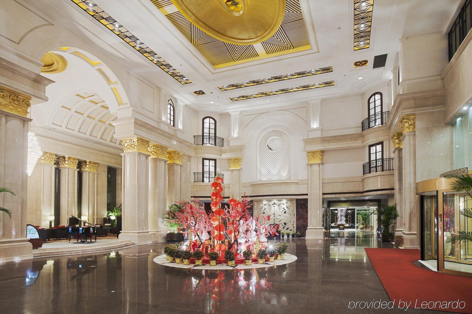 Crowne Plaza Center By Ihg - Near Railway Station 5*